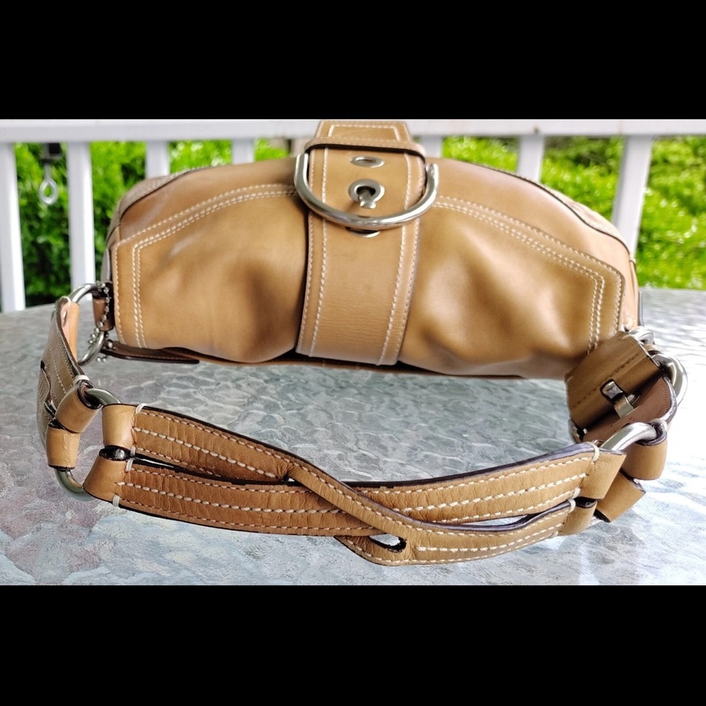 Coach 10578 Vintage British Tan Soho Leather w/Buckle Shoulder Bag - Picture 10 of 13